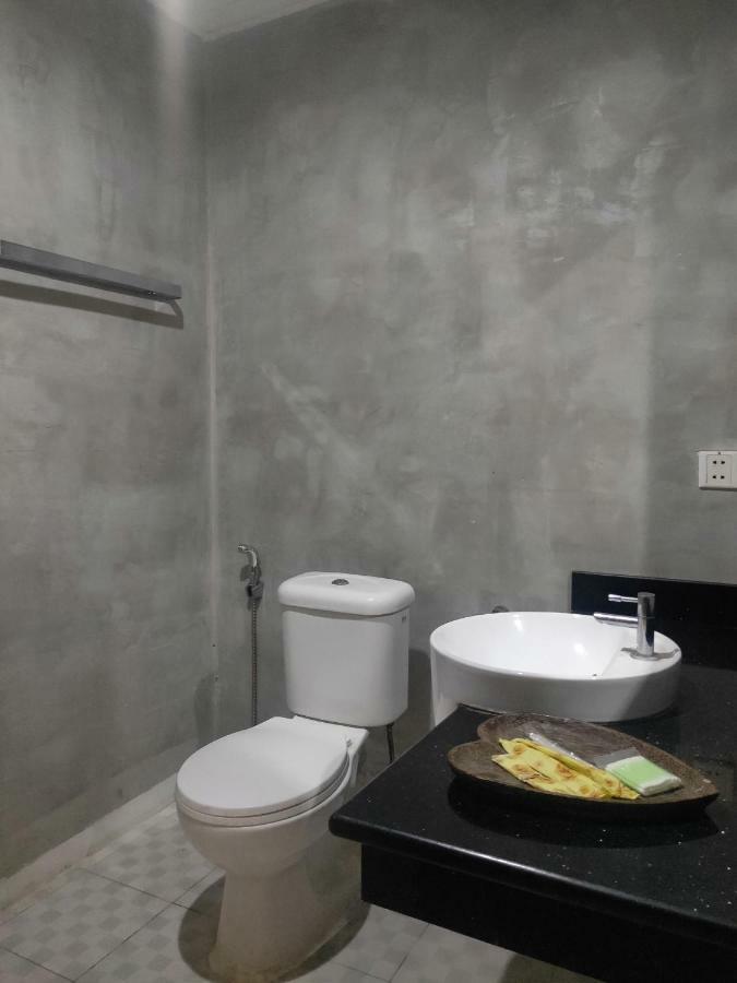 Aime House & Niisaii Apartment Phnom Penh Exterior photo